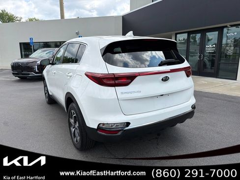Used 2020 Kia Sportage LX AWD/4WD image 10
