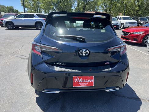Used 2019 Toyota Corolla SE w/ Protection Package FWD image 8