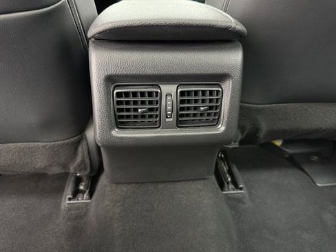 Used 2023 Toyota Camry XSE image 33