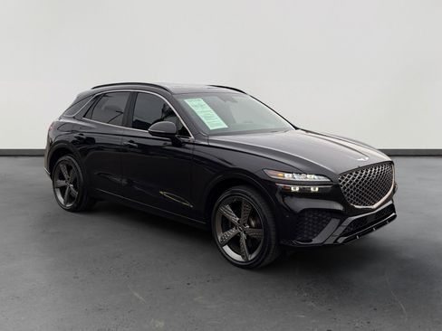 Used 2023 Genesis GV70 3.5T Sport w/ Sport Prestige Package image 7