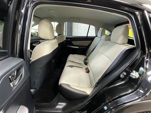 Used 2016 Subaru Crosstrek 2.0i Premium AWD/4WD image 23