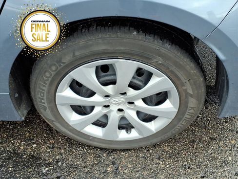 Used 2024 Toyota Corolla LE image 8