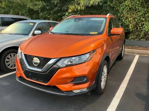 Used 2022 Nissan Rogue Sport SV w/ Technology Package AWD/4WD image 11