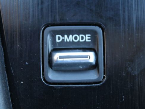 Used 2021 Nissan Rogue SV w/ Premium Package image 40