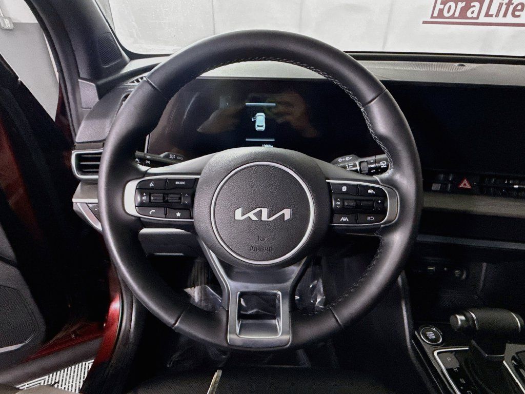 Used 2025 Kia Sportage X-Line w/ Premium Package AWD/4WD image 22
