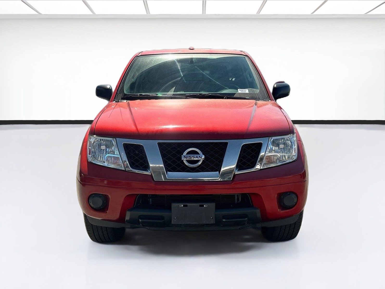Used 2016 Nissan Frontier SV RWD image 2
