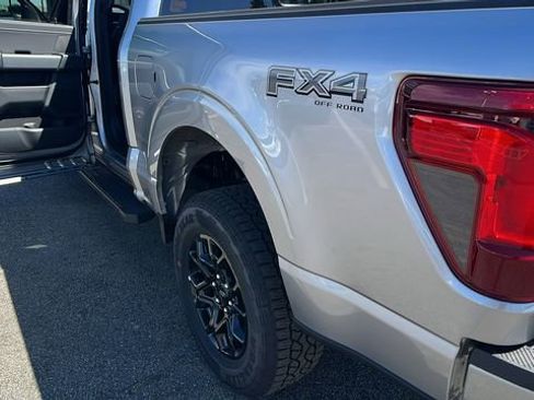 New 2026 Ford F150 XLT w/ Equipment Group 302A MID image 14