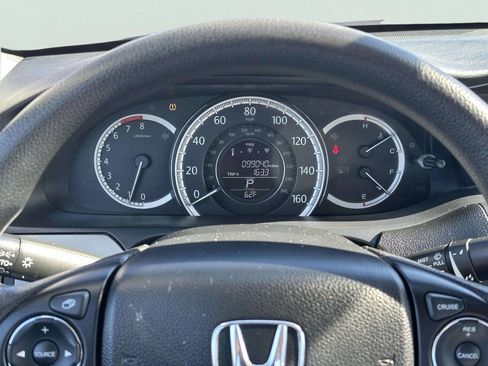Used 2014 Honda Accord LX image 25