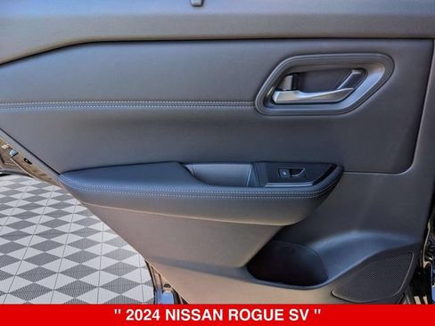 Certified 2024 Nissan Rogue SV w/ SV Premium Package AWD/4WD image 30