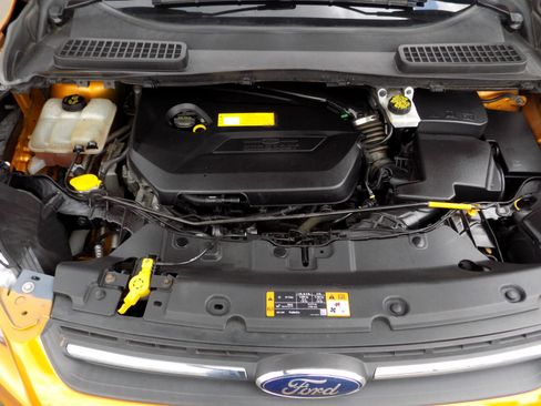 Used 2016 Ford Escape SE image 24