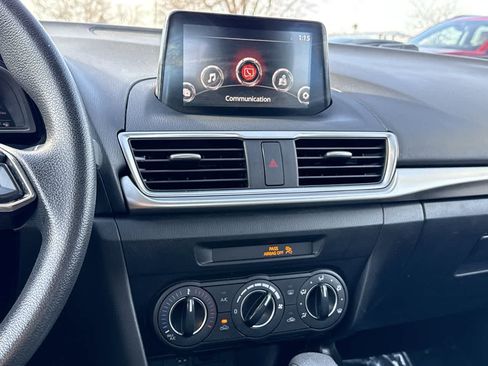 Used 2017 MAZDA MAZDA3 Sport w/ Preferred Equipment Package image 24