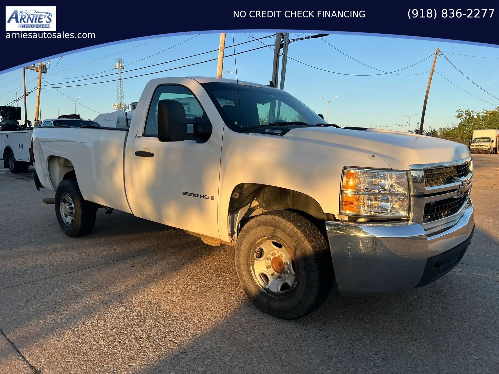 Used 2009 Chevrolet Silverado 2500 W/T RWD image 2