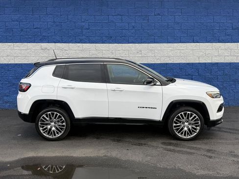 Used 2022 Jeep Compass Limited w/ Elite Group image 2