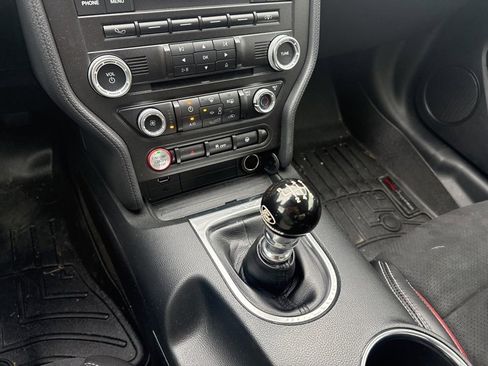 Used 2018 Ford Mustang GT image 14