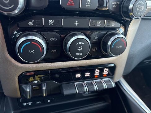 Used 2019 RAM 2500 Laramie image 36