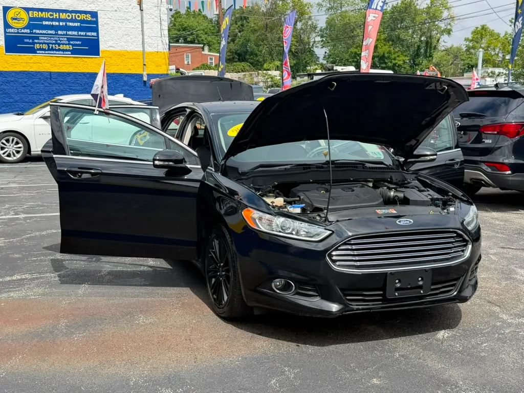 Used 2016 Ford Fusion SE w/ Equipment Group 202A FWD image 17