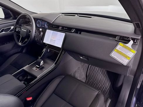 Used 2026 Land Rover Range Rover Velar Dynamic SE image 31