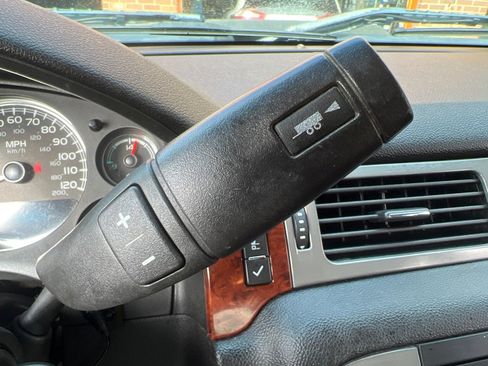 Used 2012 GMC Sierra 2500 SLT w/ SLT Convenience Package image 15