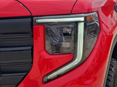 Used 2024 GMC Sierra 1500 Elevation w/ Max Trailering Package AWD/4WD image 6