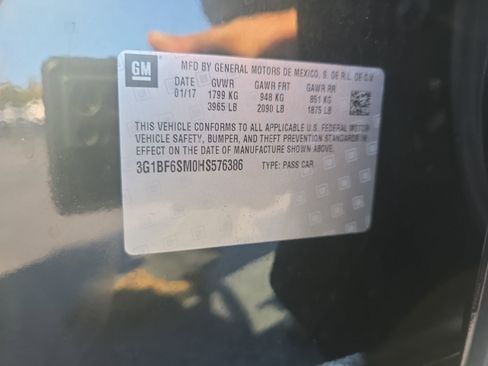 Used 2017 Chevrolet Cruze Premier image 16