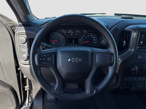 Used 2020 Chevrolet Silverado 1500 Custom Trail Boss w/ Custom Convenience Package image 10