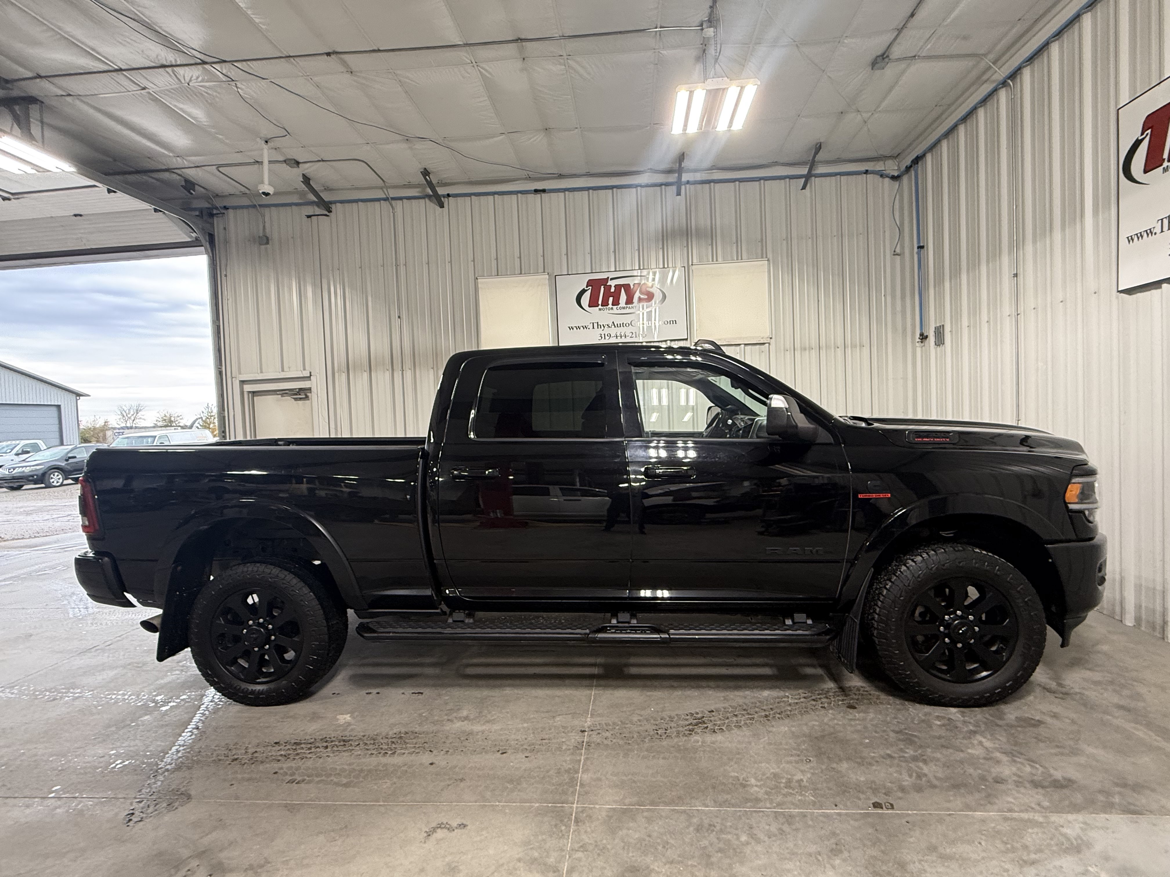 Used 2022 RAM 2500 Laramie w/ Night Edition AWD/4WD image 2