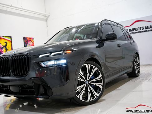 Used 2023 BMW X7 xDrive40i w/ M SPORT PACKAGE AWD/4WD image 34