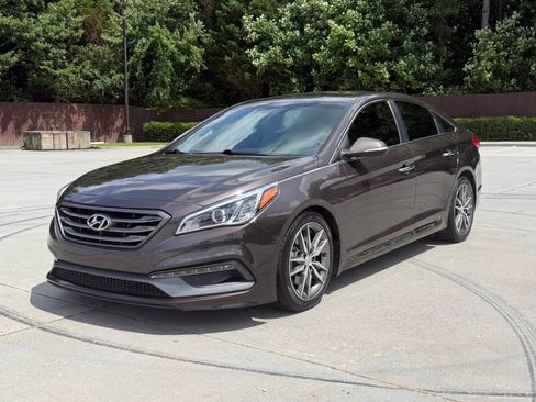 Used 2015 Hyundai Sonata Sport 2.0T FWD image 1