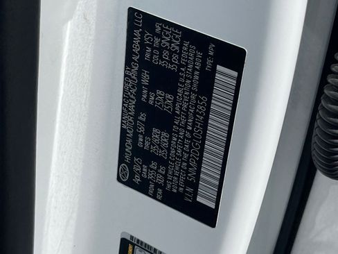 Used 2025 Hyundai Santa Fe SEL image 31