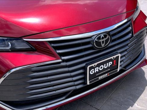 Used 2019 Toyota Avalon XLE w/ Moonroof Package FWD image 30