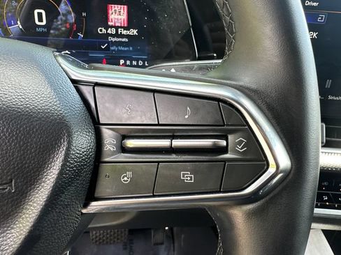 Used 2025 Chevrolet Equinox LT AWD/4WD image 31