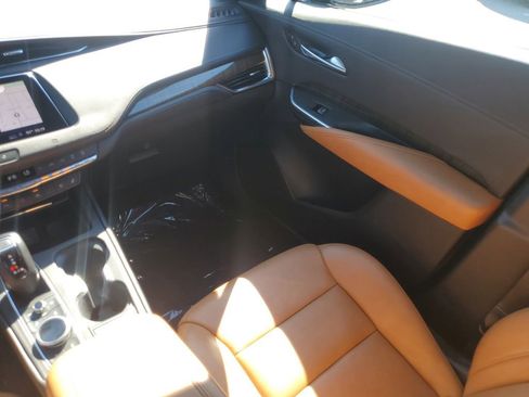 Used 2019 Cadillac XT4 Premium Luxury image 20