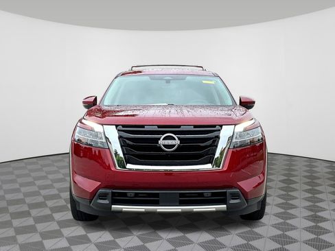 Certified 2023 Nissan Pathfinder SL w/ SL Premium Package AWD/4WD image 2