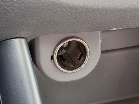 Used 2010 Subaru Forester 2.5X image 26