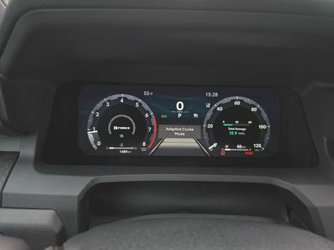 Certified 2025 Toyota Tacoma Limited image 18