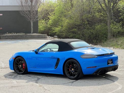Certified 2024 Porsche 718 Boxster GTS image 3