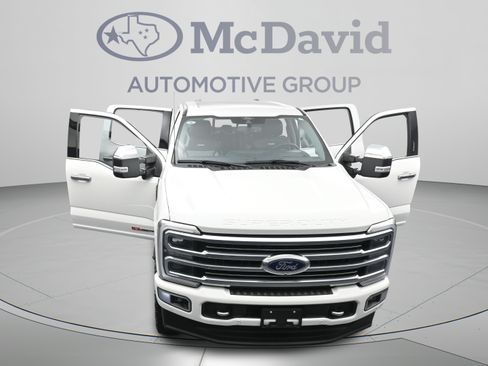 Used 2024 Ford F250 Limited w/ FX4 Off-Road Package AWD/4WD image 43