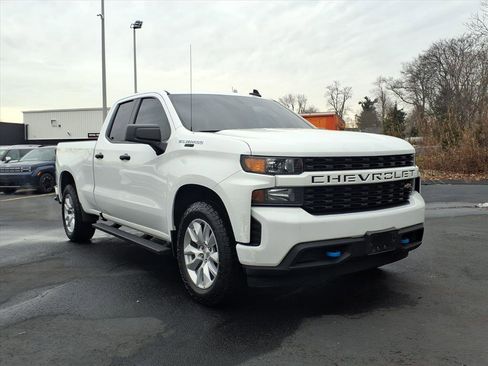 Used 2022 Chevrolet Silverado 1500 Custom image 7