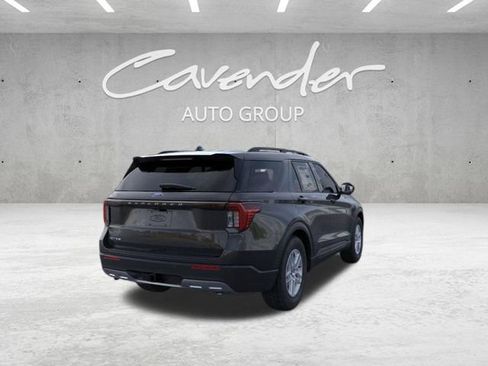 New 2026 Ford Explorer Active w/ Active Comfort Package image 8