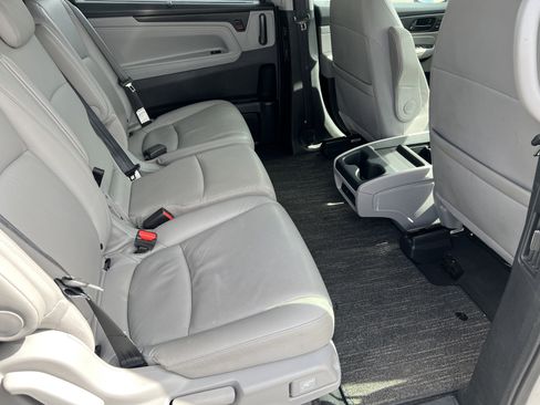 Used 2023 Honda Odyssey EX-L image 29