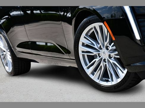 Certified 2024 Cadillac CT4 Premium Luxury w/ Super Cruise 2 Package AWD/4WD image 10