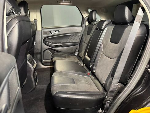 Used 2016 Ford Edge Sport w/ Equipment Group 401A AWD/4WD image 23