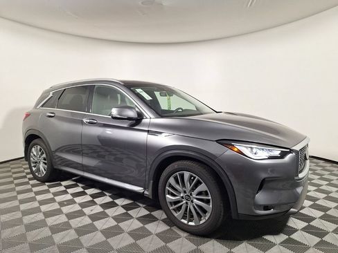 Used 2025 INFINITI QX50 Luxe AWD/4WD image 3