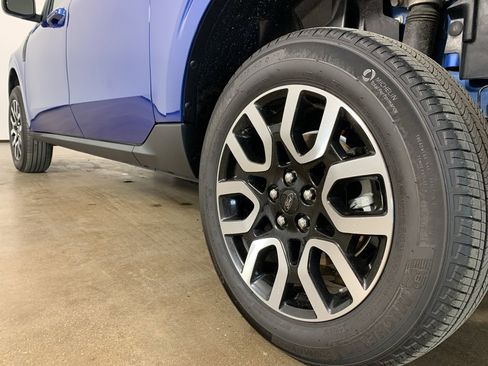 Used 2023 Ford Maverick Lariat w/ Lariat Luxury Package image 14