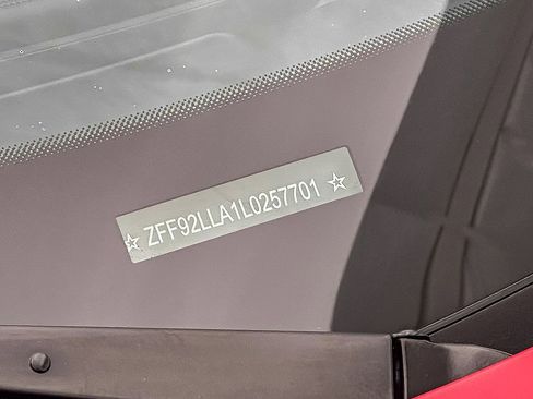 Used 2020 Ferrari F8 Tributo image 38