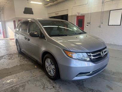 Used 2016 Honda Odyssey LX