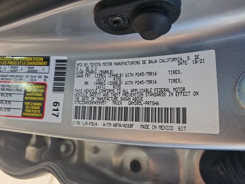 Used 2022 Toyota Tacoma SR AWD/4WD image 41