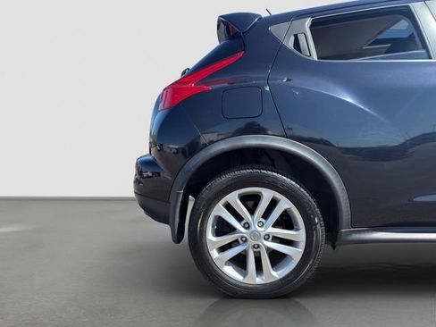 Used 2012 Nissan Juke SL AWD/4WD image 23