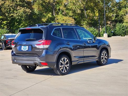 Used 2019 Subaru Forester Limited image 7