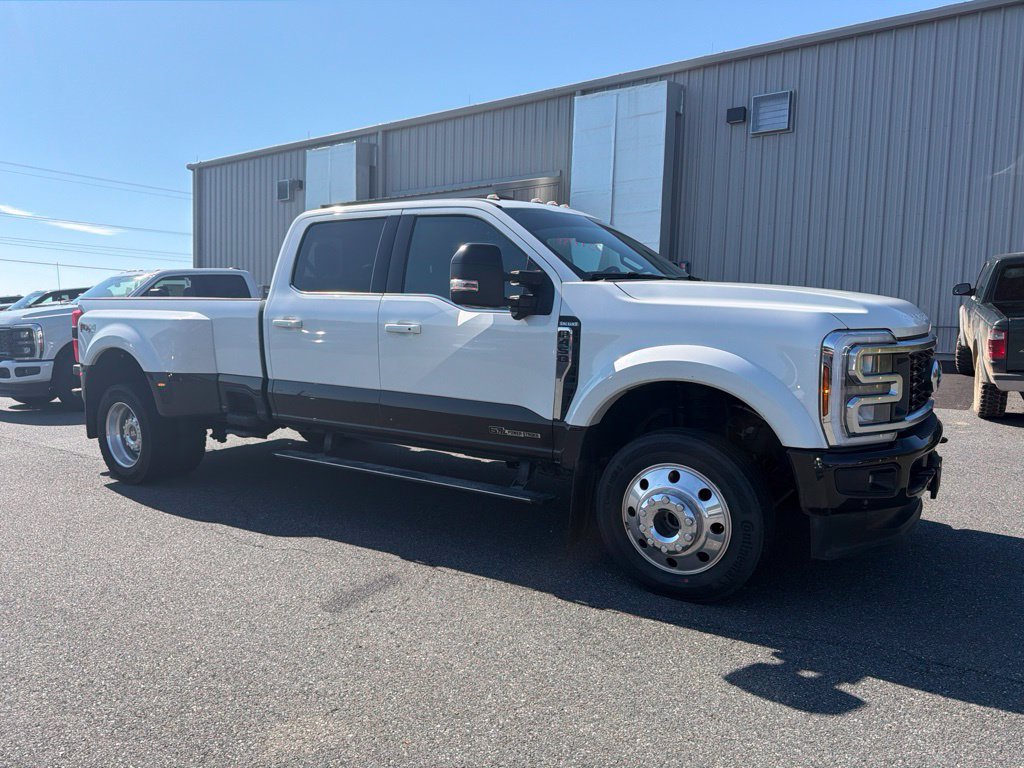 Used 2025 Ford F450 King Ranch w/ FX4 Off-Road Package AWD/4WD image 1